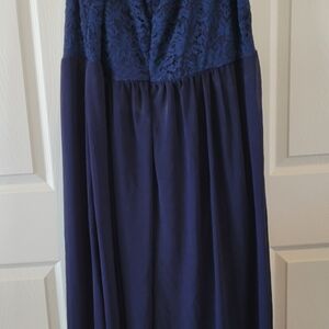 Elegant Navy Lace Maxi Dress